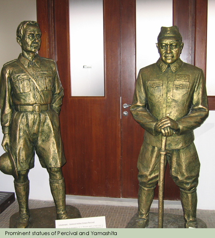 Statues of Percival and Yamashita